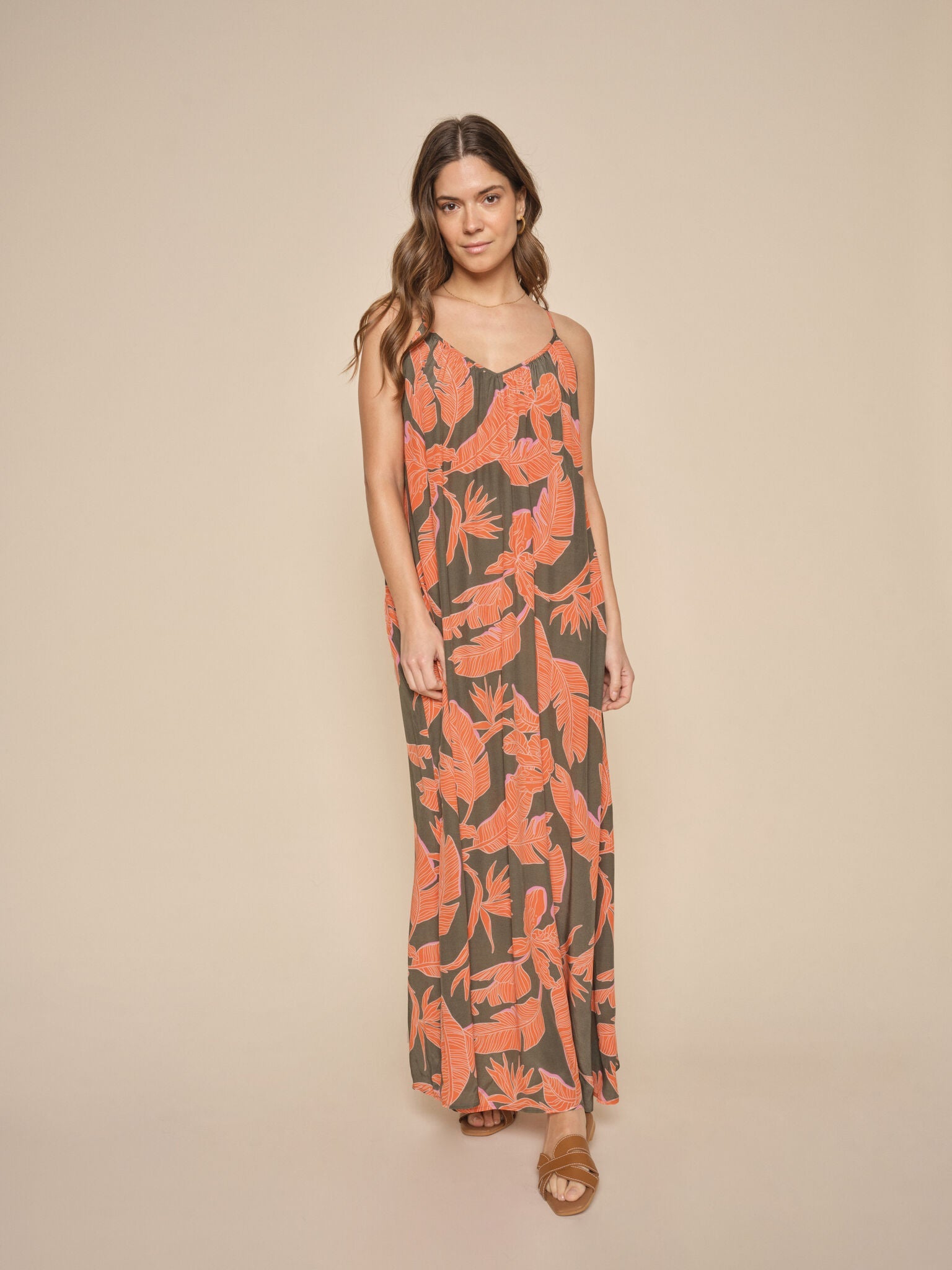 Modelshot / Dusty Olive / Detail